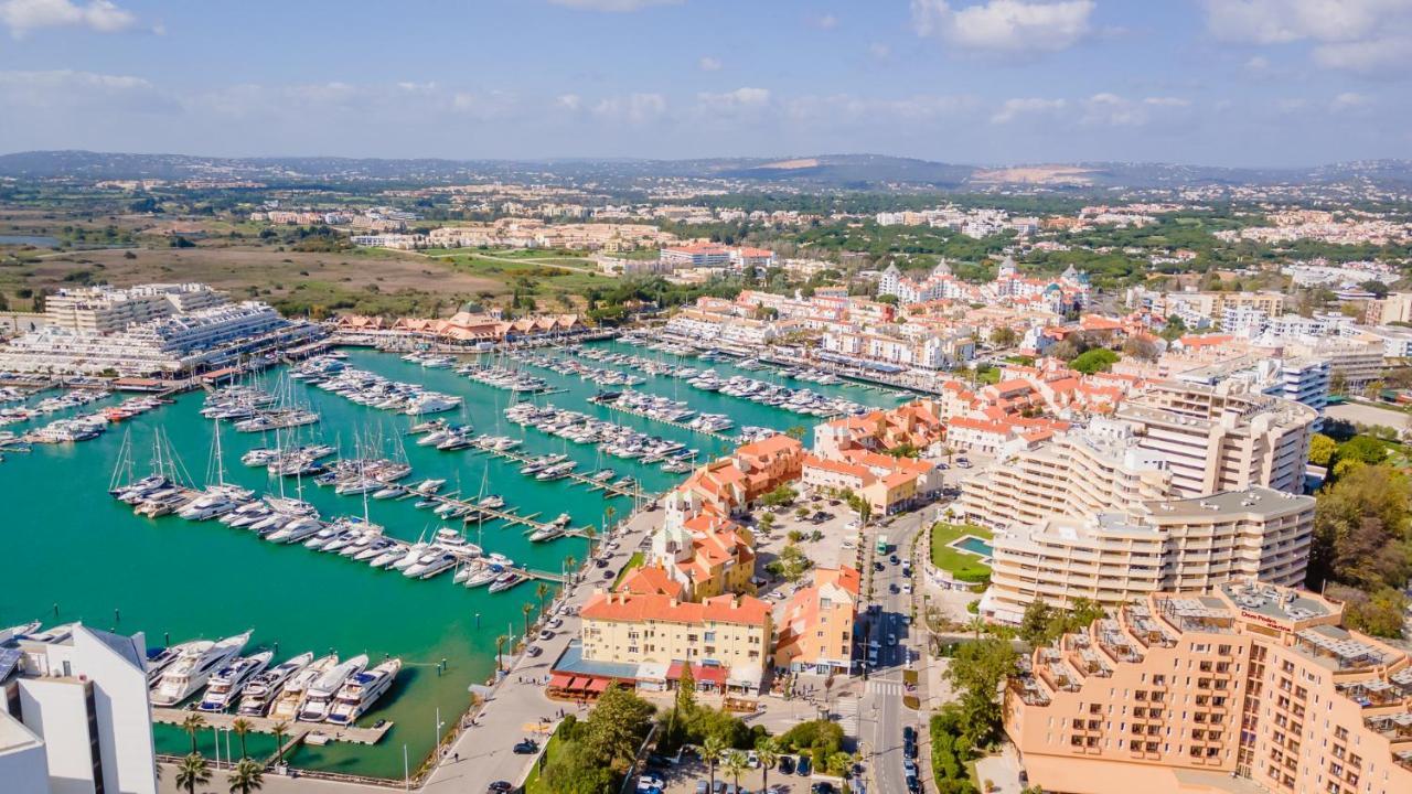 Marina 2Bdr Apartment With Balcony & Pool - 5Min From Beach By Lovelystay Quarteira Extérieur photo